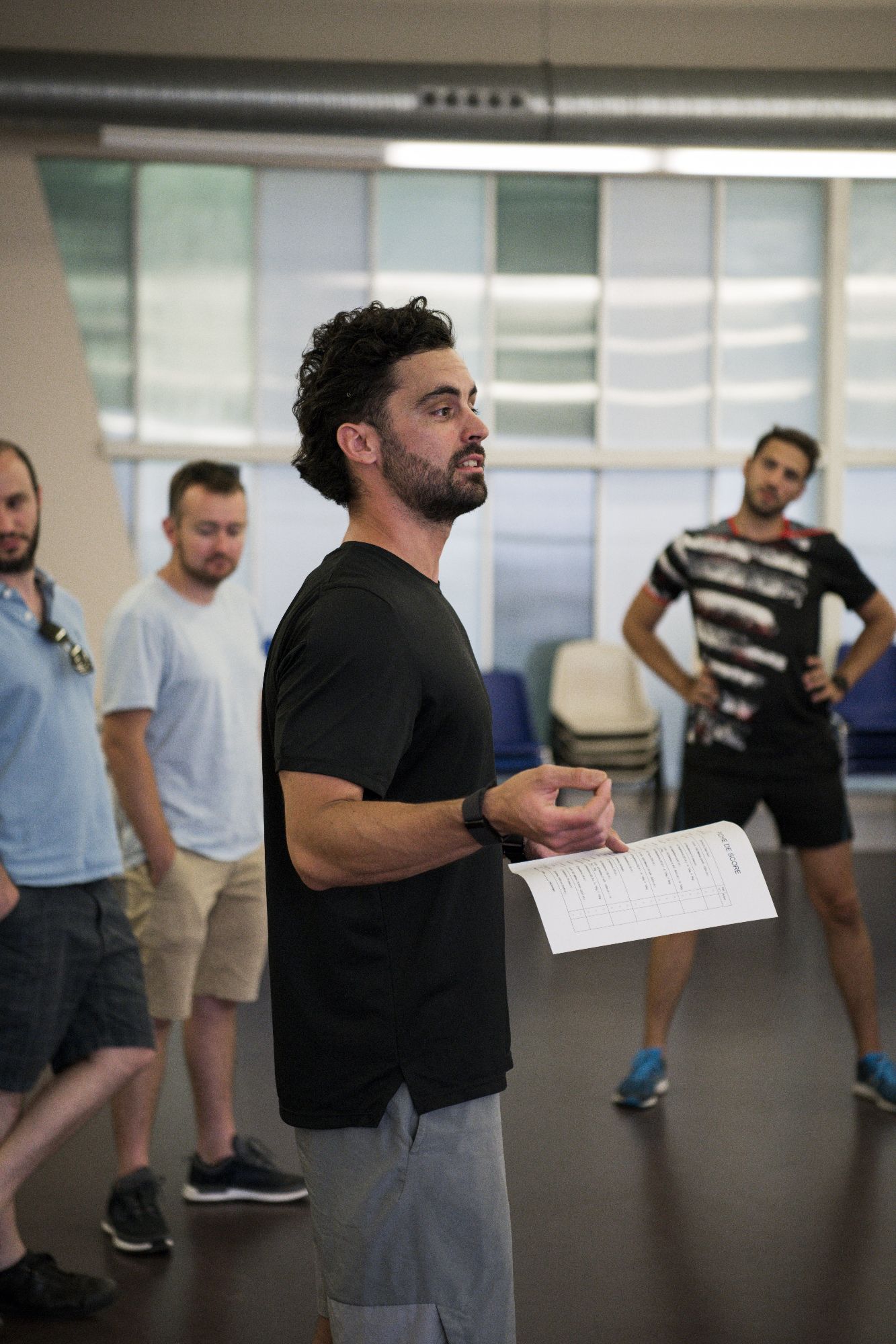 Briefing et feuille de score en séance collective